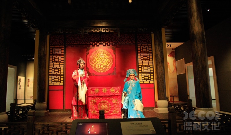 藝術(shù)博物館裝修中如何考慮到觀眾的觀賞體驗和參與感？